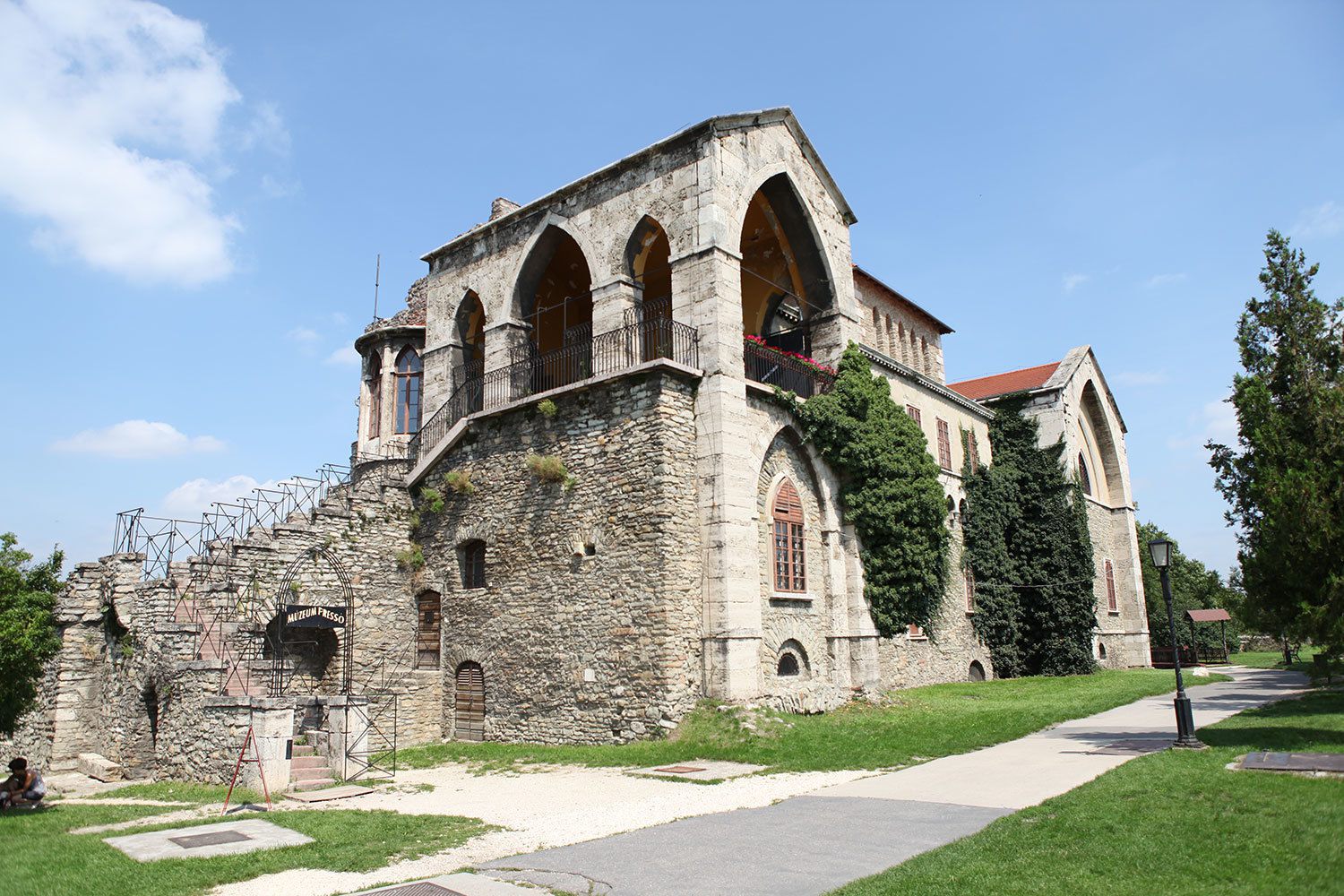 Film production in Castles across Hungary